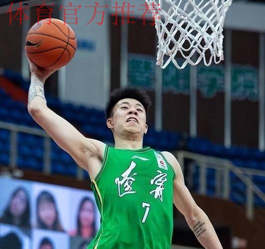 【集锦】沈阳轰炸机起飞！张镇麟10分3助攻，远距离滑翔双手灌篮