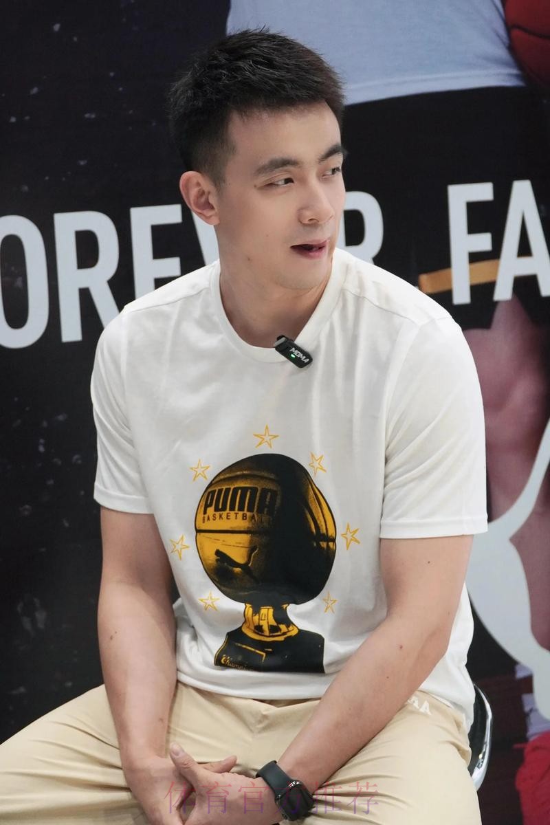 辽宁男篮社媒分享赵继伟训练图集：赵继伟体测通过